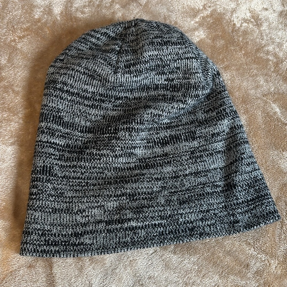 PINK Victoria’s Secret Beanie Winter Hat - Picture 2 of 2